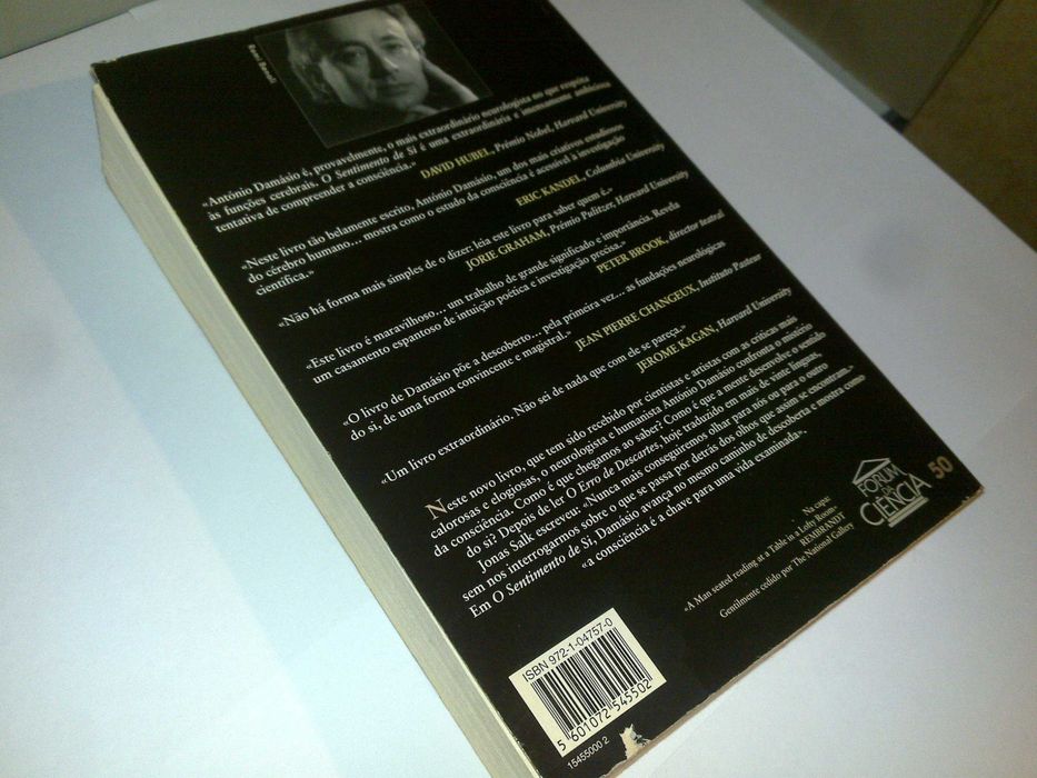 o sentimento de sI  (antónio damásio) 11ª edição 2000 livro