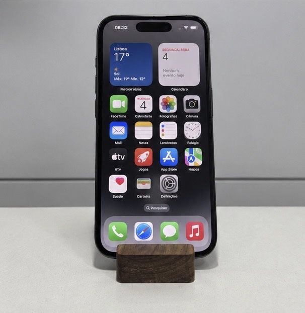 iPhone 15 Pro (como novo)