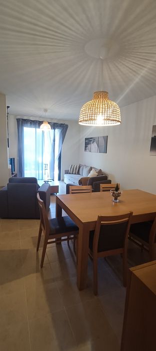 Apartamento T1 com piscina julho e agosto disponível