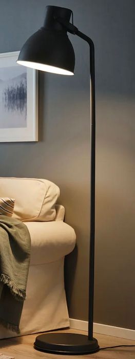 Candeeiro de pé ikea