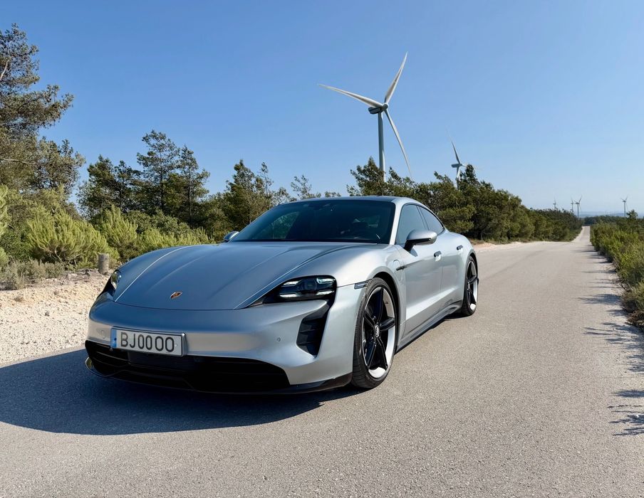 Porsche Taycan 4s_Performance Plus