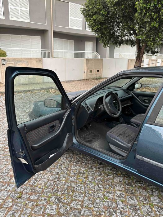 Peugeot 306 - Pronto a andar. Inspeçao valida até junho 2027 — photo 4