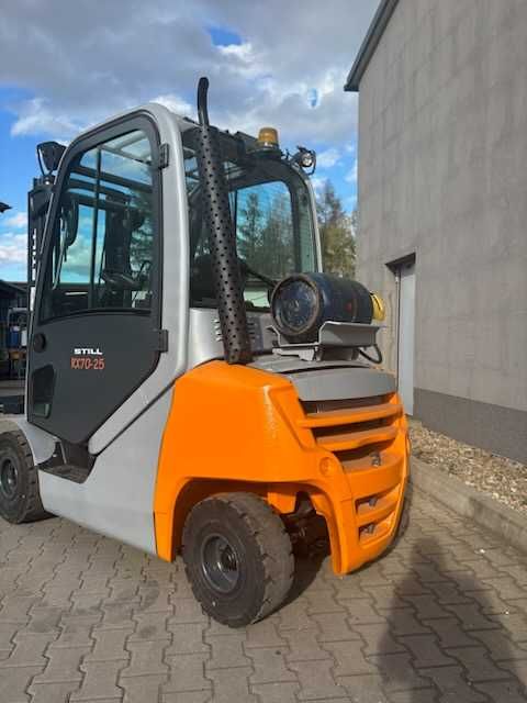 Wózek widłowy Still RX 70-25 gaz