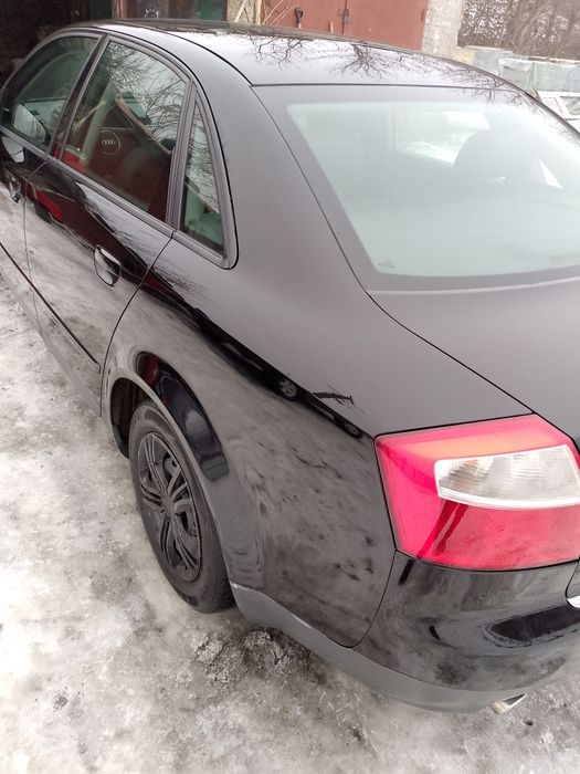 Ауді А 4 в чудовому стані хто купе жаліть не буде