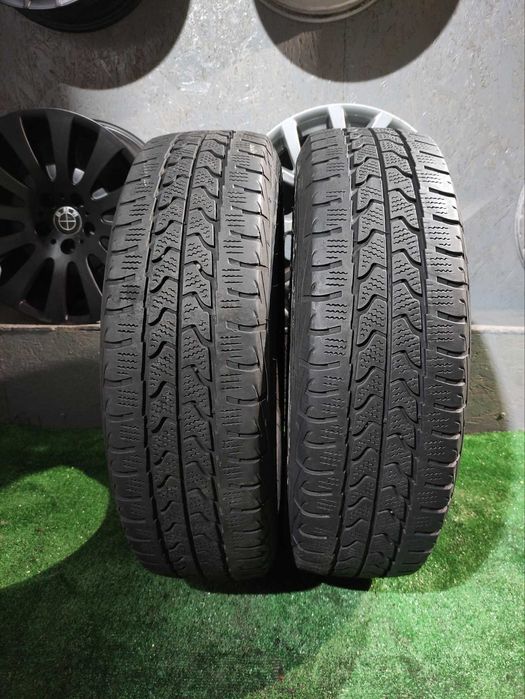 Шини GoodYear UltraGripCargo 205/75R16C Пара Зимові Б/у Склад Оригінал