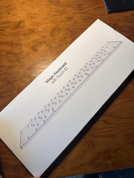 Magic Keyboard PT com touch ID64730158659073121