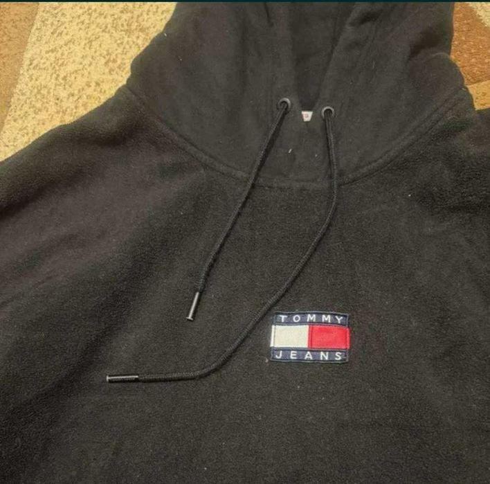 Флісове вінтажне худі від Tommy Hilfiger