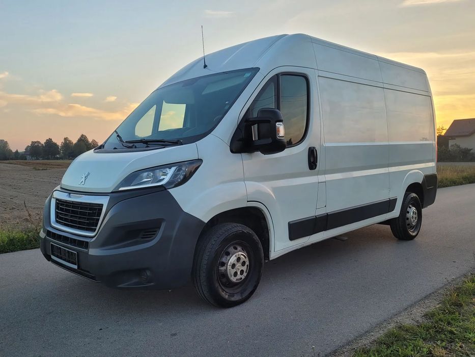 Peugeot Boxer  2.2 diesel L2H2  Tempomat Klimatyzacja