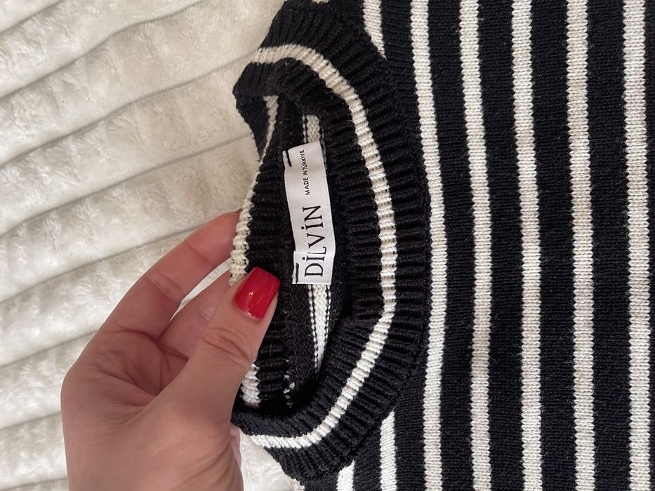 Светр від dilvin oversize