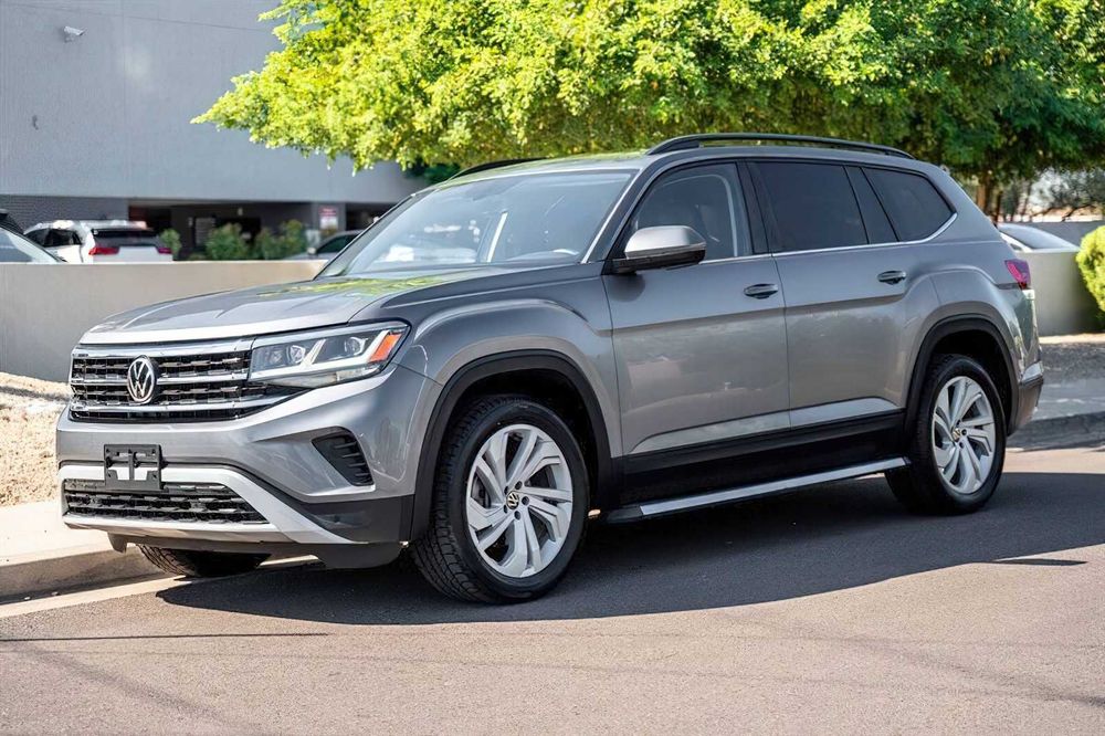 Volkswagen Atlas      2021