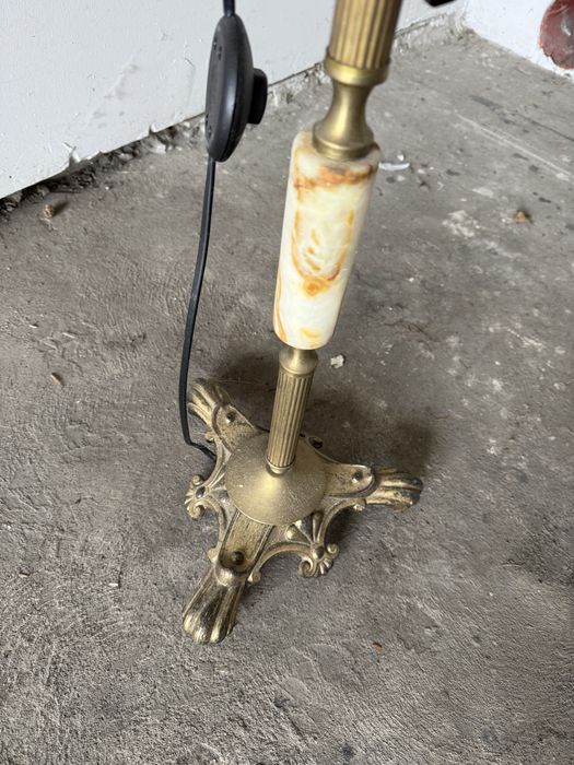 Lampa podlogowa antyk - noga z kamienia i metalu h170