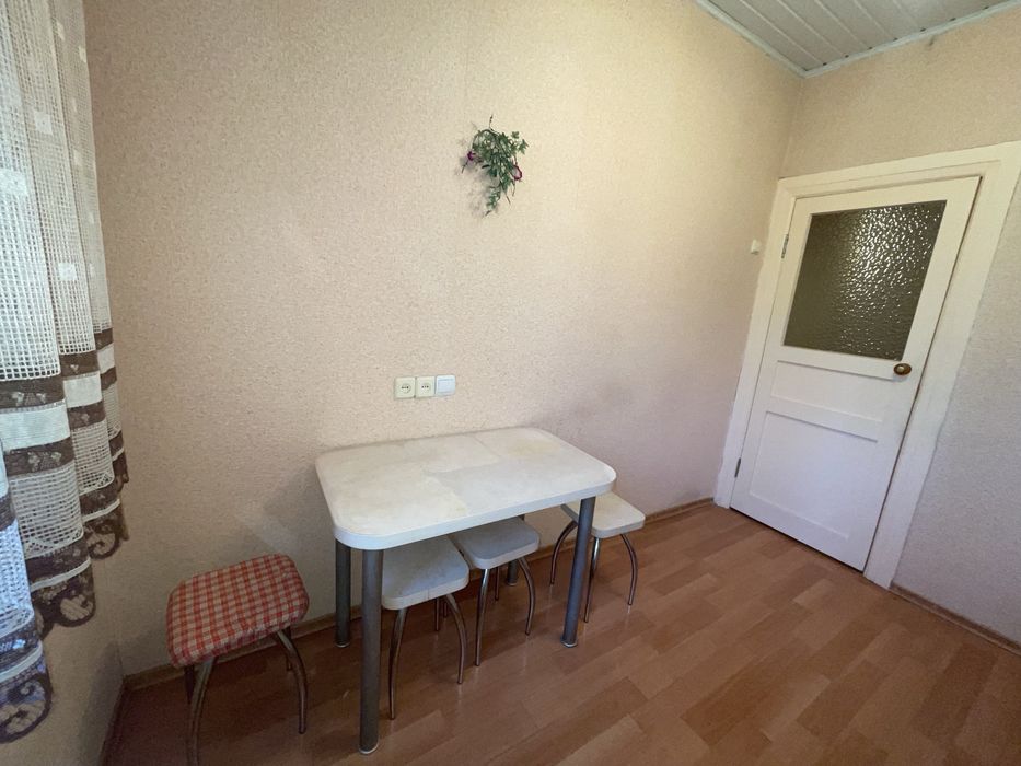 Продам 2 комн. квартиру с ремонтом