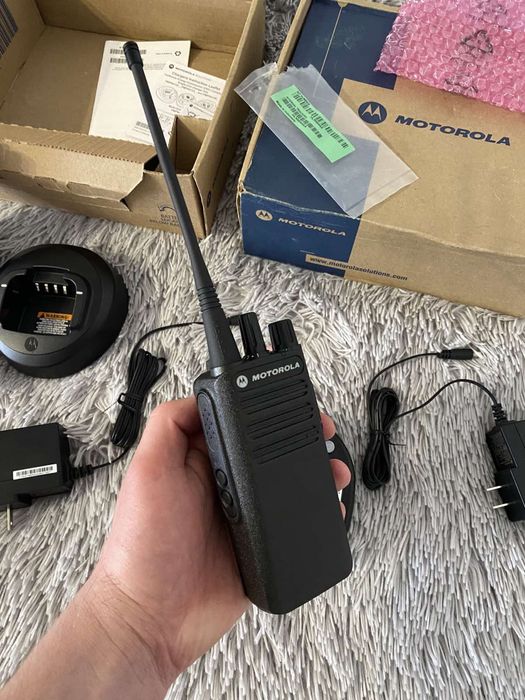 Рация Motorola CP100D Портативная радиостанция Аналоговое радио