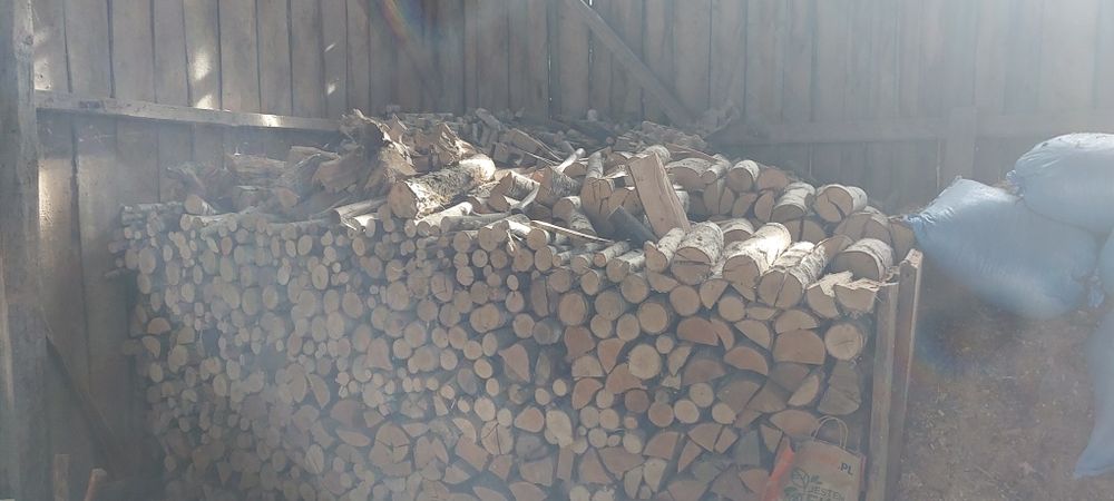 Sprzedam drzewo porąbane