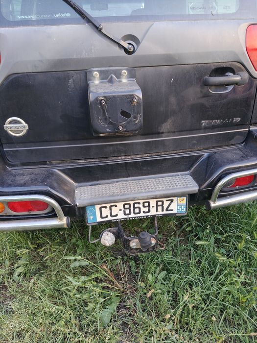 Engate reboque Nissan terrano II
