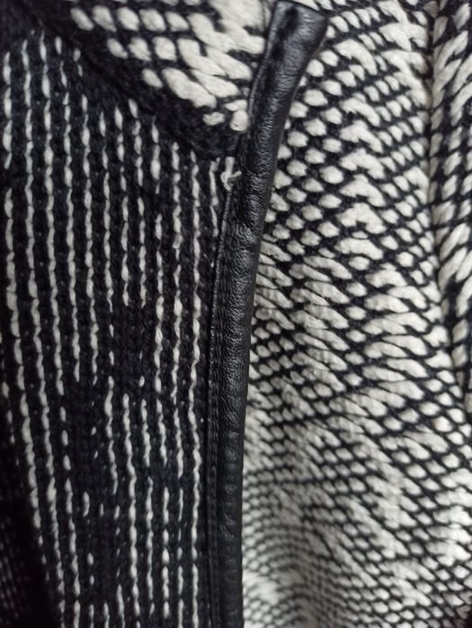 Sweter damski marki H&M, rozmiar S