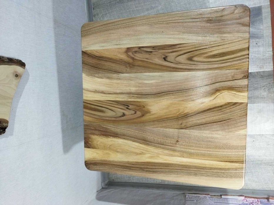 Журнальний столик, кавовий.