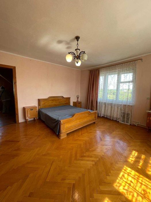 Продаж будинку в м.Тисмениця