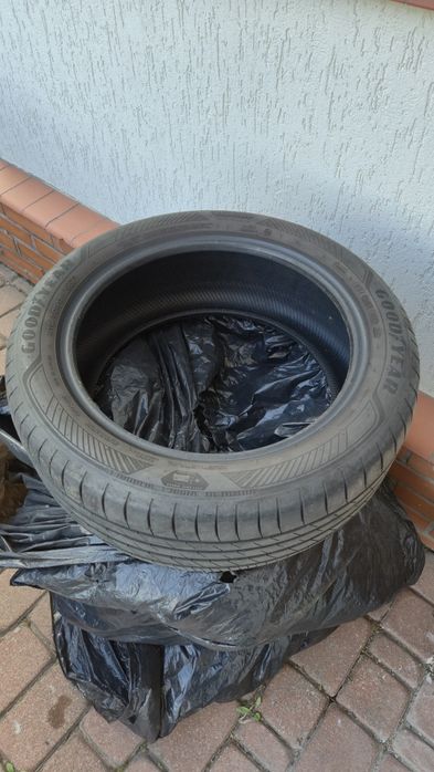 Opony Goodyear EfficientGrip Performance  215/50 R17 91V