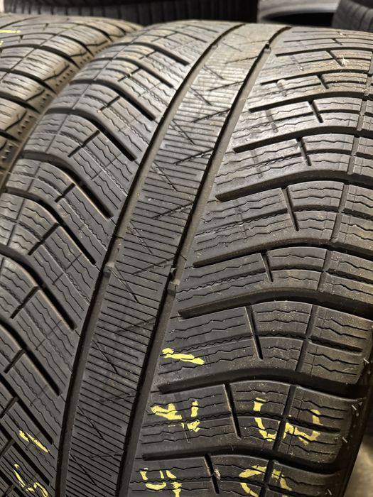 305/40r20 Michelin Pilot Alpin 5 SUV NO Porsche