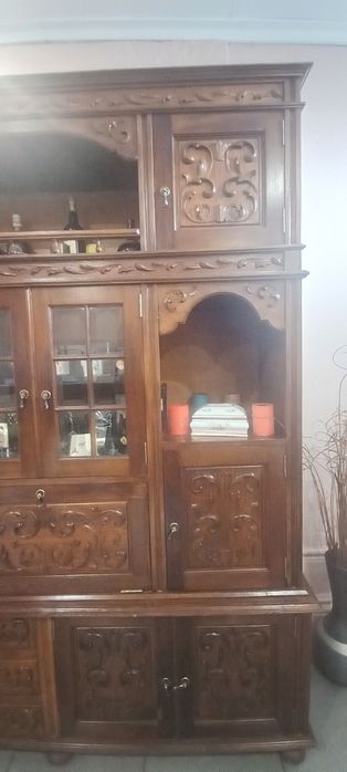 Móvel Castanho de Sala de Estar