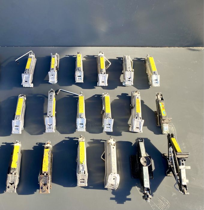 Домкрат Audi Passat Golf Touran Skoda домкрати