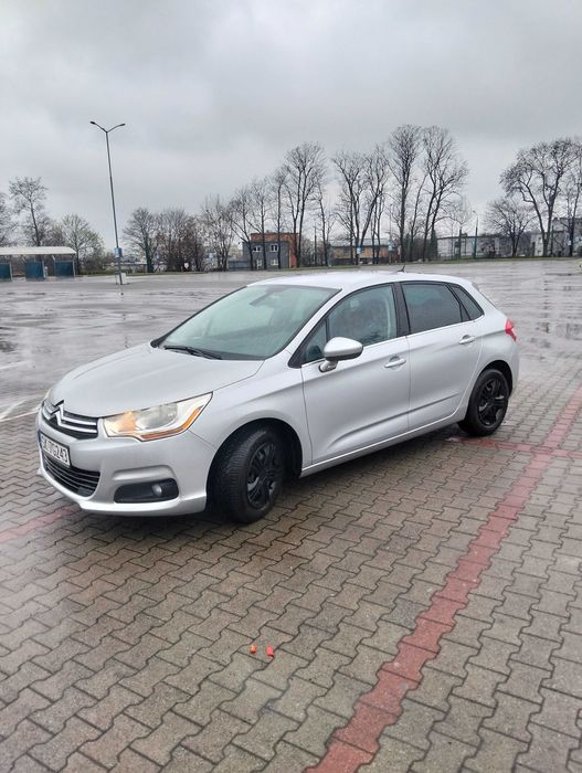 Sprzedam Citroen C4  2011 roku, 1.6 HDi . Bezwypadkowy.