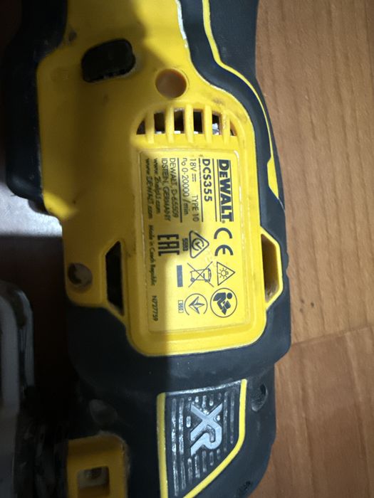 Dewalt DCS 355 multitool