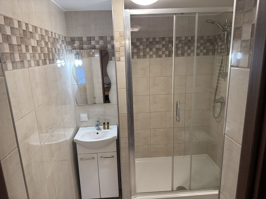 Noclegi/kwatery pracownicze