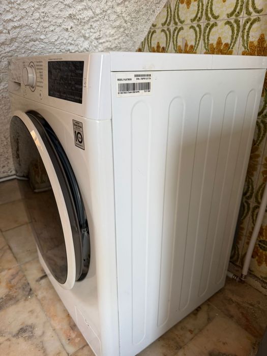 LG Máquina Lavar e Secar 8kg/5kg – Como Nova