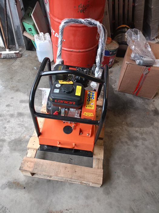 Zagęszczarka płytowa gruntu SCHWARTZMANN ubijak ZG90H 90KG 20 kN