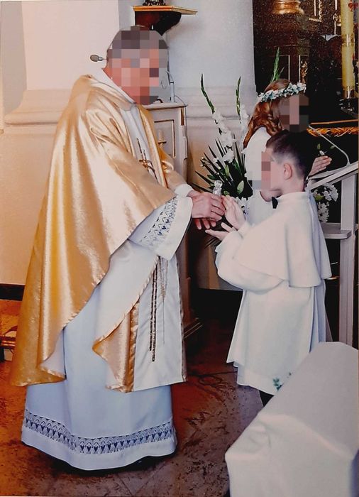 Alba komunijna dla chłopca