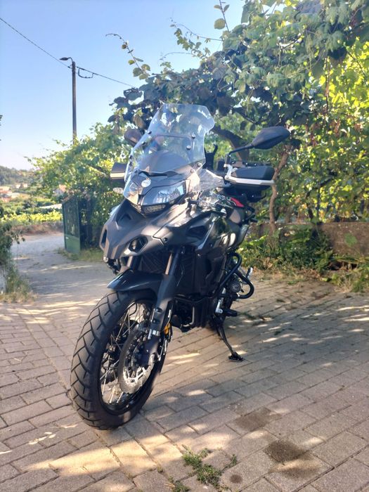 Benelli TRK 502X