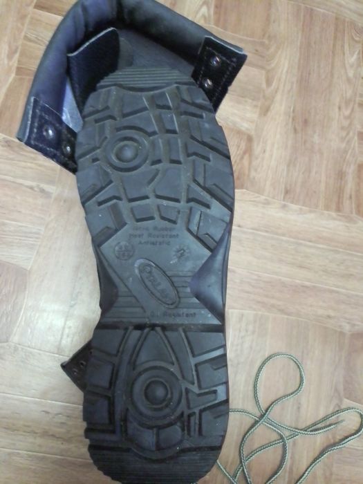 Берцы рабочие кожаные.40р.25,5
