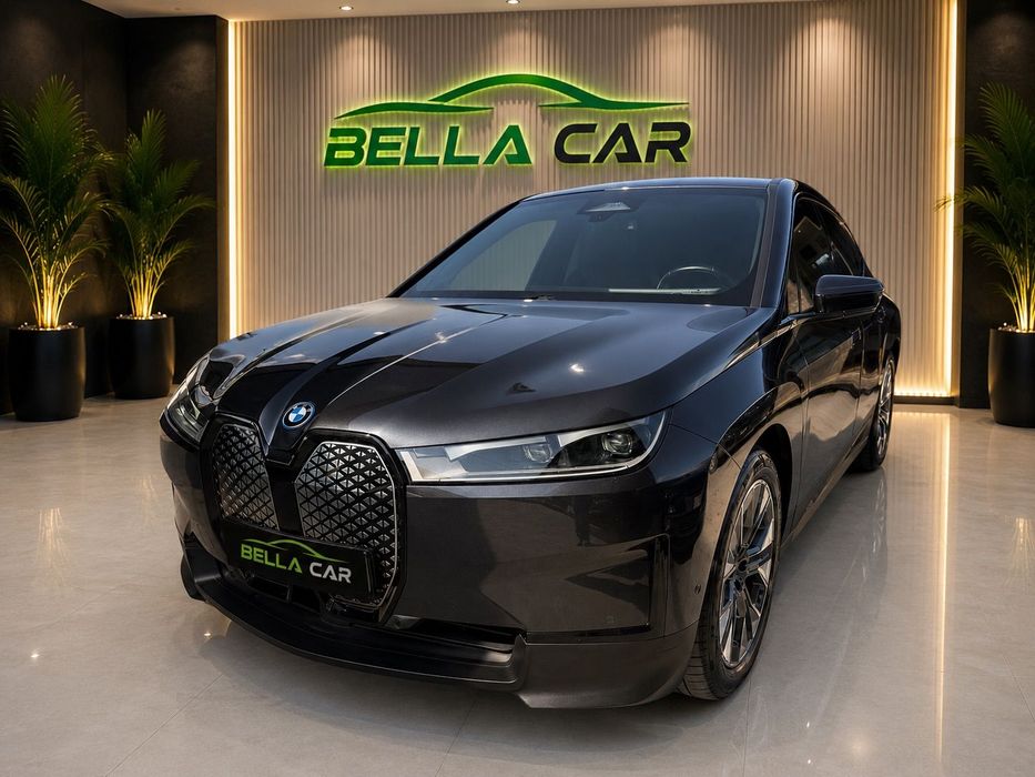 BMW iX xDrive 40 Pack Desportivo