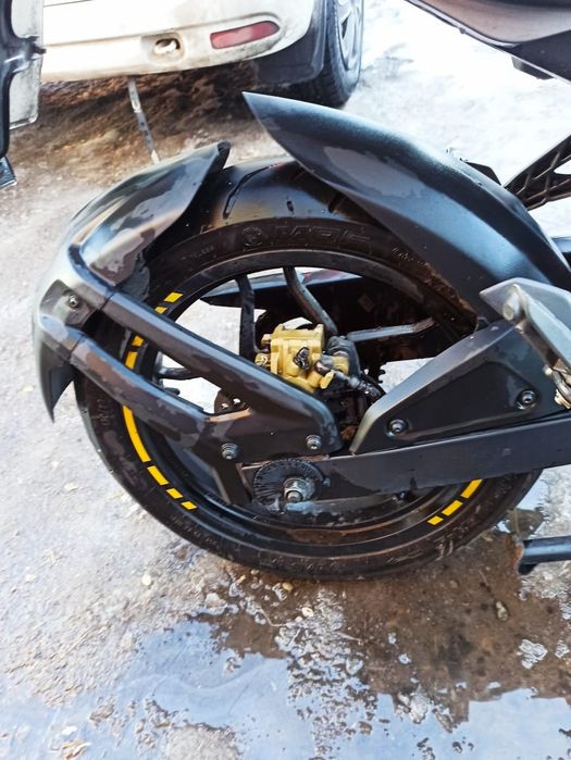 Продам мотоцикл bajaj