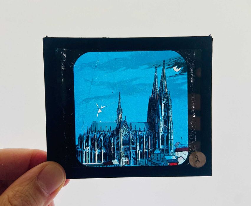 8 slides em vidro para lanterna mágica