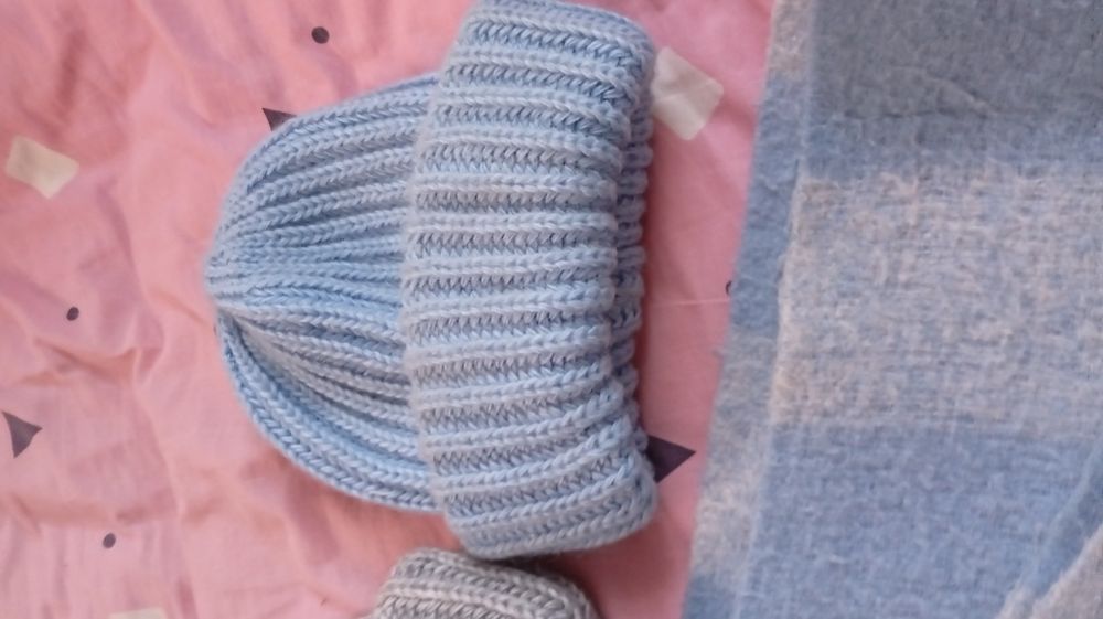 Шикарний набір об'ємна шапка+об'ємний шарф