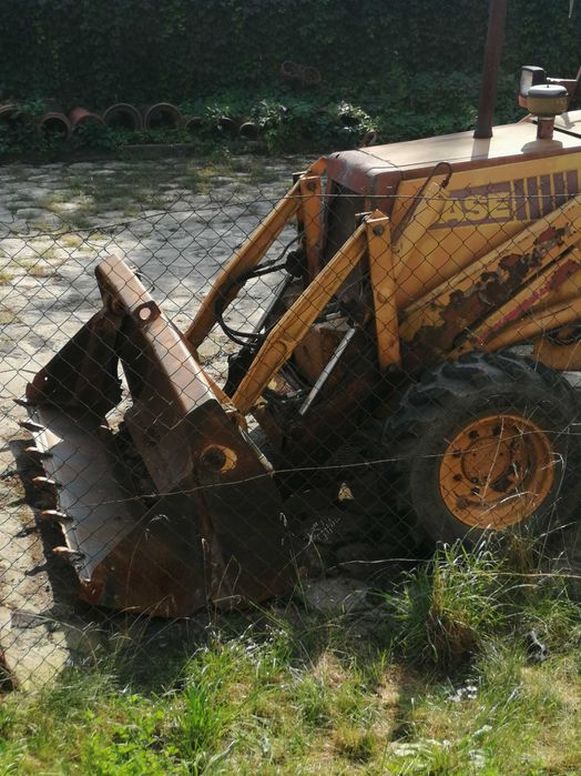 Koparko ładowarka case 580 SK na części