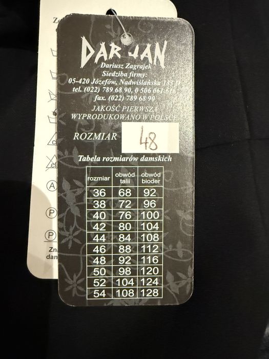 Czarna spódnica Dar-Jan 48