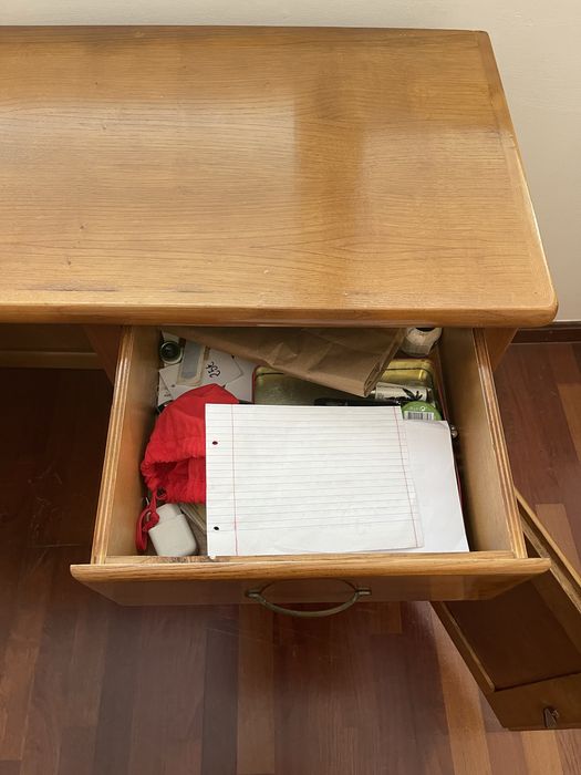 Secretaria de madeira