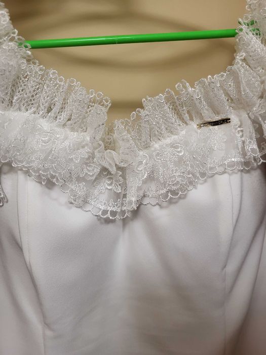 Сукня біла розміру L