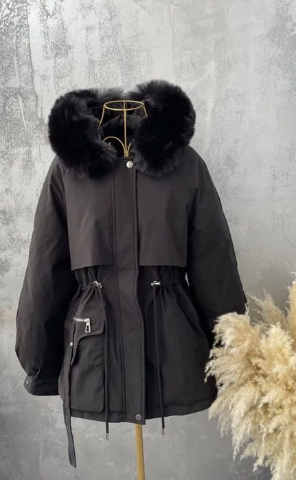 Парка с натуральным мехом песца