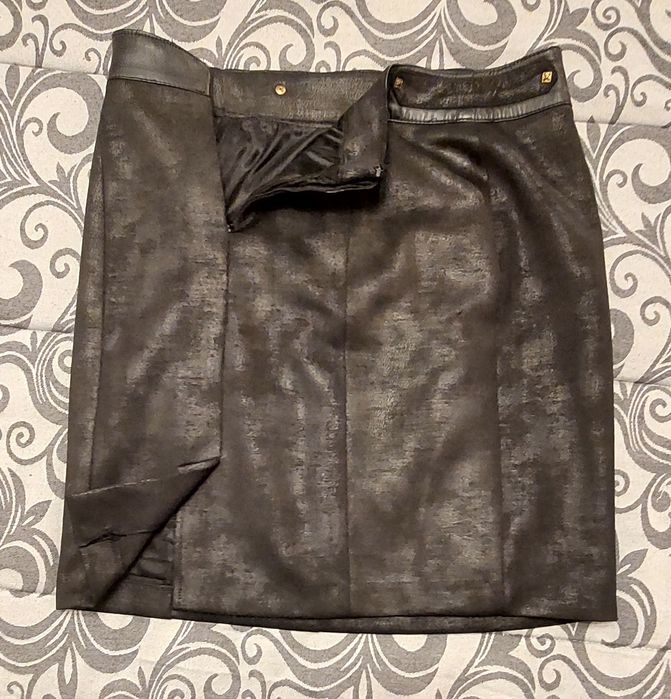 Saia preta s/ marca