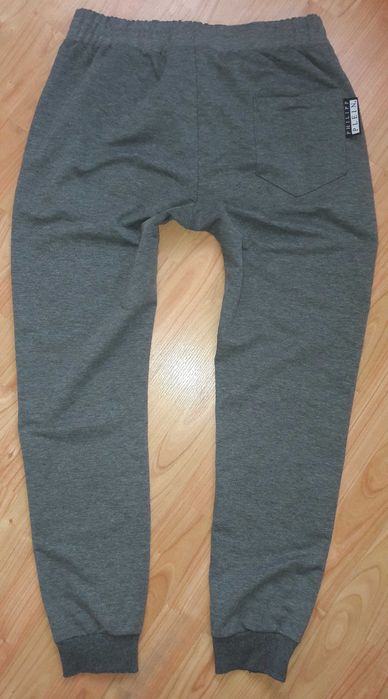 Szare spodnie dresowe philipp plein platinum cut L