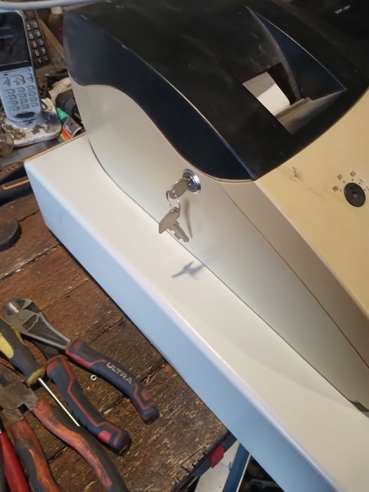 Касовий аппарат в робочому стані