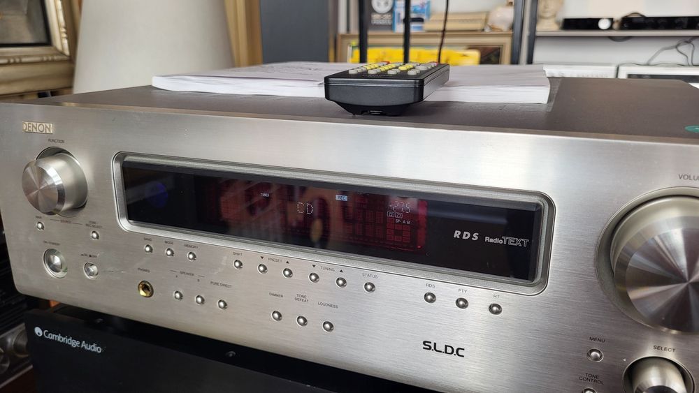 Denon DRA 700AE Amplituner stereo