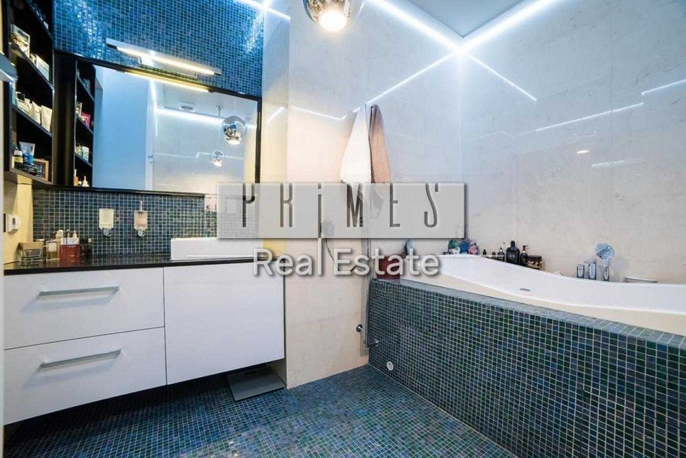 Продаж 2к квартири, ЖК Новопечерські Липки, вул. Андрія Верхогляда 7