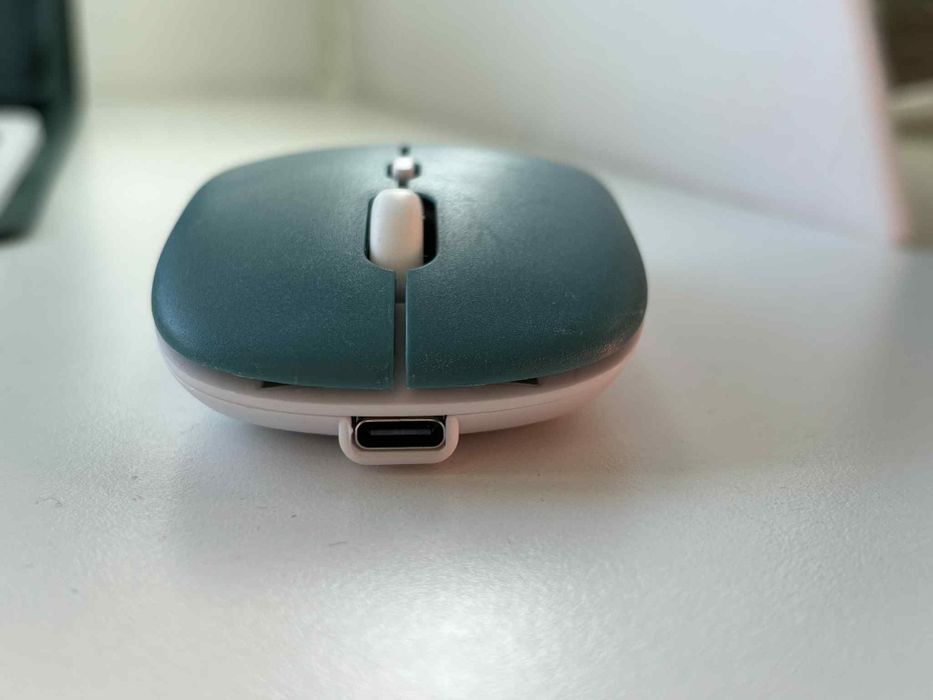 Klawiatura + Etui + Myszka bezprzewodowa