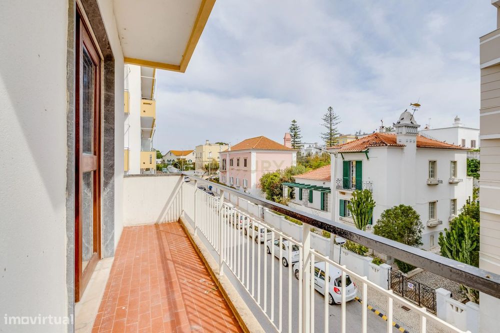 Apartamento T 4  em Faro no centro da cidade a 300m do mercado Municip